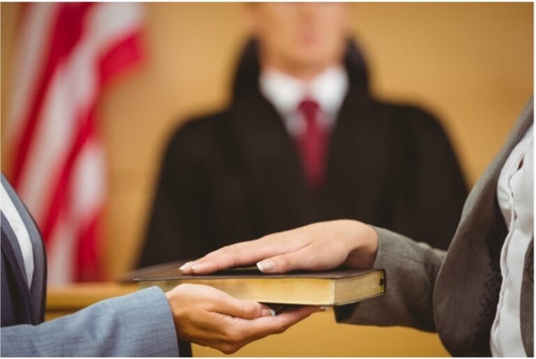 What Experts Need to Be Hired for an 18-Wheeler Case?