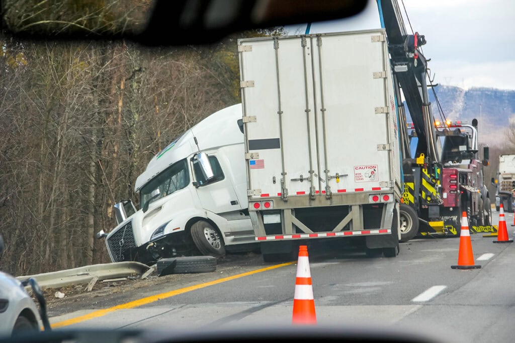 What Should You Do After a Car Accident With an 18 wheeler in Texas